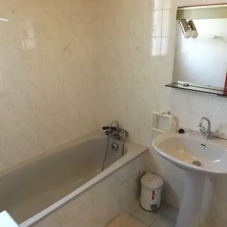 Villa House Maison De Vacances Avec Piscine Quartier Calme *