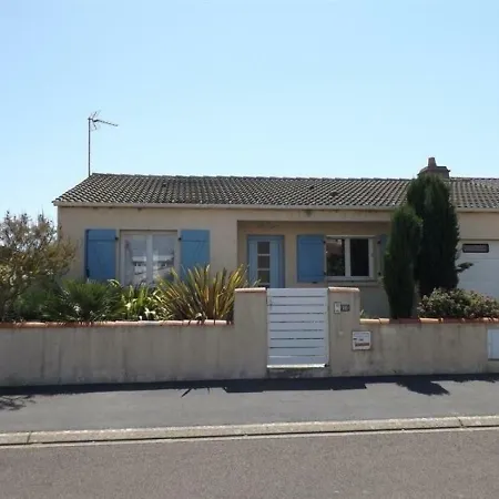House Maison De Vacances Avec Piscine Quartier Calme Villa